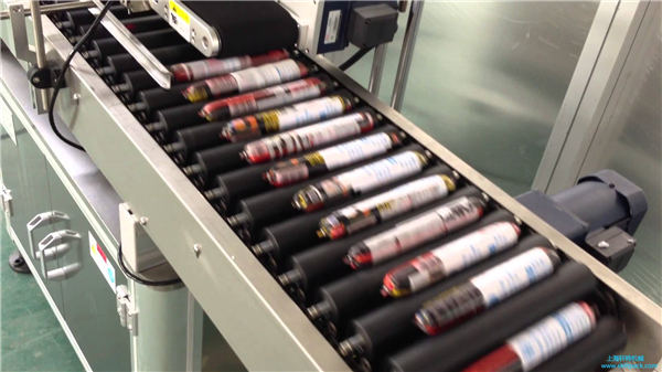 Sjálfvirk merkimiða vél með pylsum